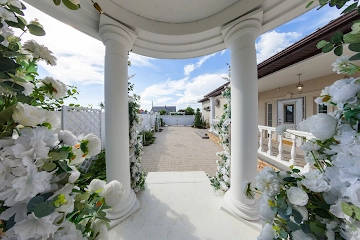 Ресторан Golden Hall