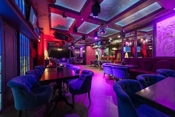 Ресторан Сто Друзей