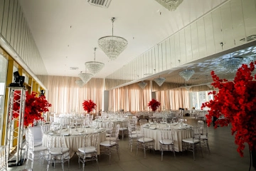 Ресторан La Riva Hall