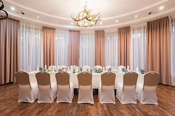 Ресторан Особняк в парке Сосновка