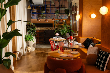 Ресторан Lalaki на Московском проспекте