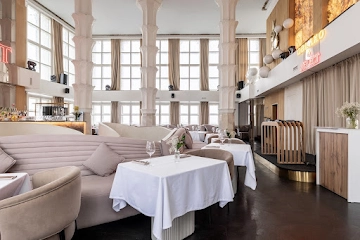 Ресторан OBLAKO