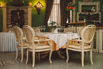 Ресторан Петровский дворик