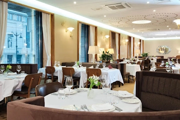 Ресторан Crown Hotel St. Petersburg