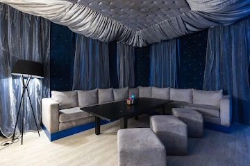 Ресторан Сто Друзей