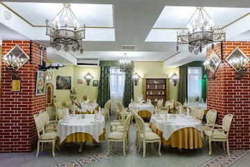 Ресторан Петровский дворик