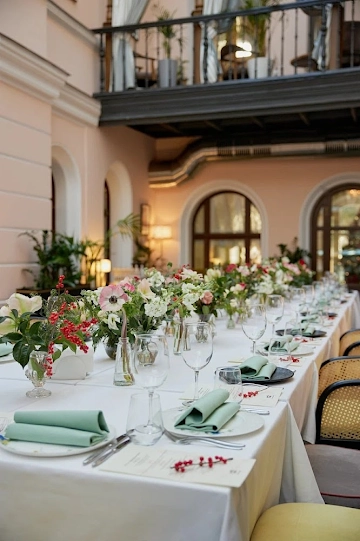 Ресторан 12 Grand Cafe