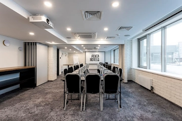 Ресторан Penta Hotel