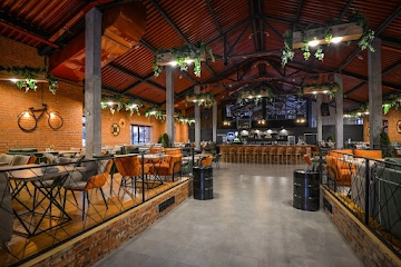 Ресторан RE`конструкция