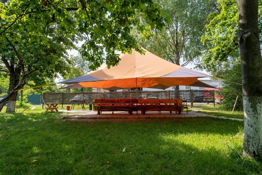 Ресторан Apple Hill