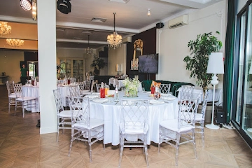 Ресторан Queen's Lake