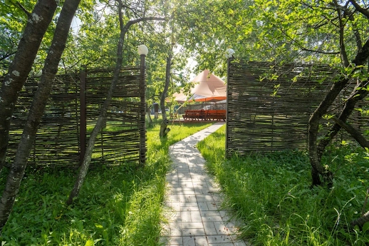 Ресторан Apple Hill