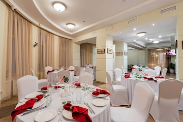 Ресторан Особняк в парке Сосновка