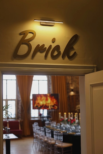 Ресторан COM.NATA на Петроградской