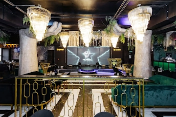 Ресторан The Jungle Restaurant Theatre