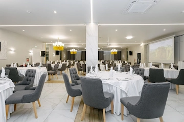 Ресторан Амакс Сафар