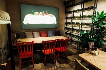 Ресторан Хачапури и Вино на Молодёжном