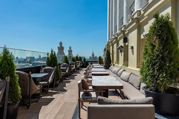 Ресторан OBLAKO