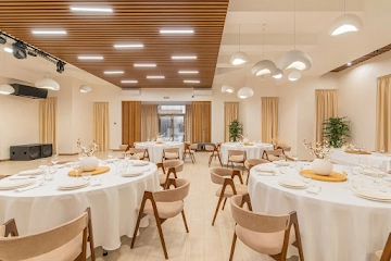 Ресторан Sakura Hall