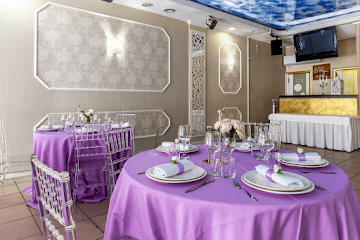 Ресторан В двух шагах на Королева