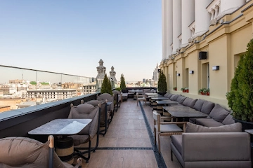 Ресторан OBLAKO