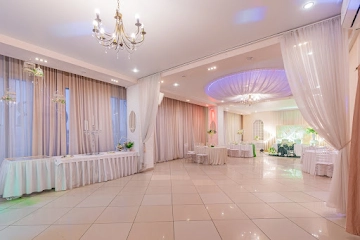 Ресторан Creme De La Creme