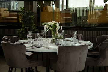 Ресторан MOMENT