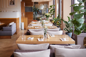 Ресторан Bona на проспекте Славы