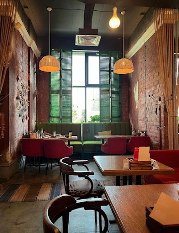 Ресторан Гиви to me на улице Ткачей