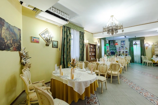 Ресторан Петровский дворик