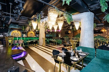 Ресторан The Jungle Restaurant Theatre