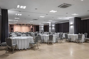 Ресторан Marins Park Hotel Novosibirsk