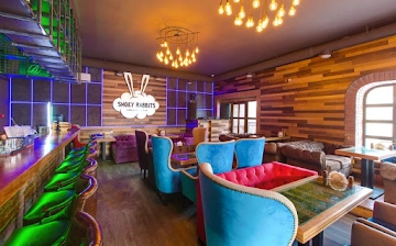 Ресторан Smoky Rabbits