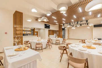 Ресторан Sakura Hall