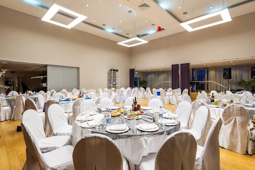 Ресторан РАЙКИН PLAZA HOTEL