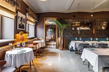 Ресторан 12 Grand Cafe