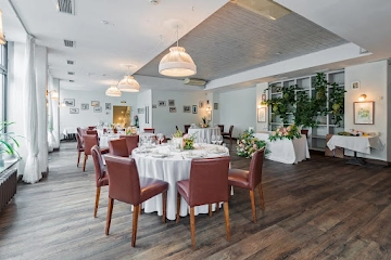 Ресторан Stroganoff Bar & Grill