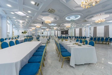 Ресторан Golden Plaza