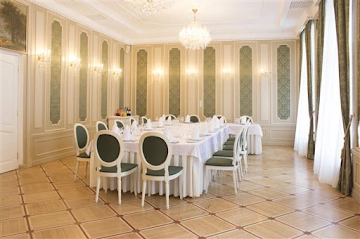Ресторан Смольнинский