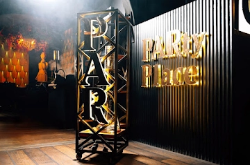 Ресторан PAR на Восстания
