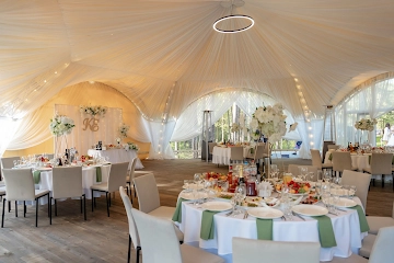 Ресторан Времена года в Зеленом городе