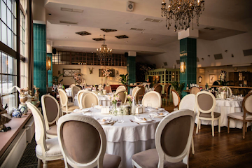 Ресторан Гарденс