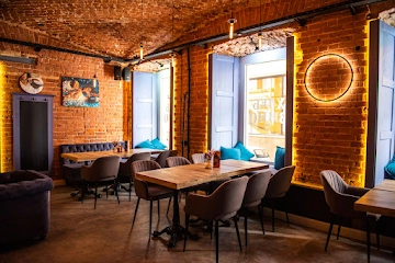 Ресторан Хлеб и вино на Тверской