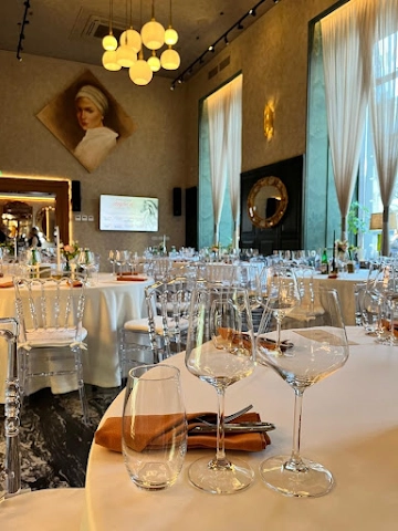 Ресторан Атташе