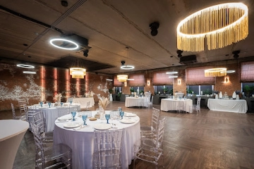 Ресторан Food Factory loft на Коммунистической