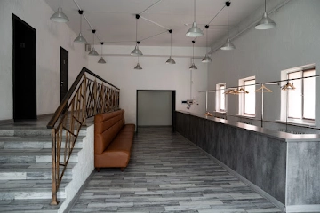 Ресторан Bahnhof на Покровской