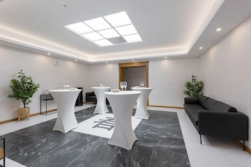 Ресторан Sakura Hall