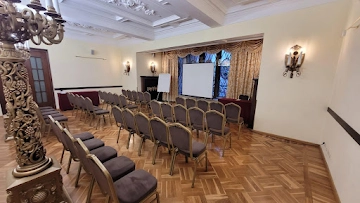 Ресторан Hilton Moscow Leningradskaya