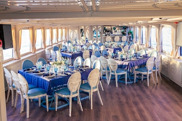 Ресторан Теплоход "Северное сияние"