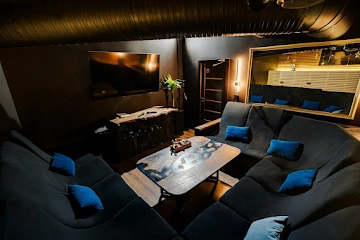 Ресторан SMOKE INN на Рентгена